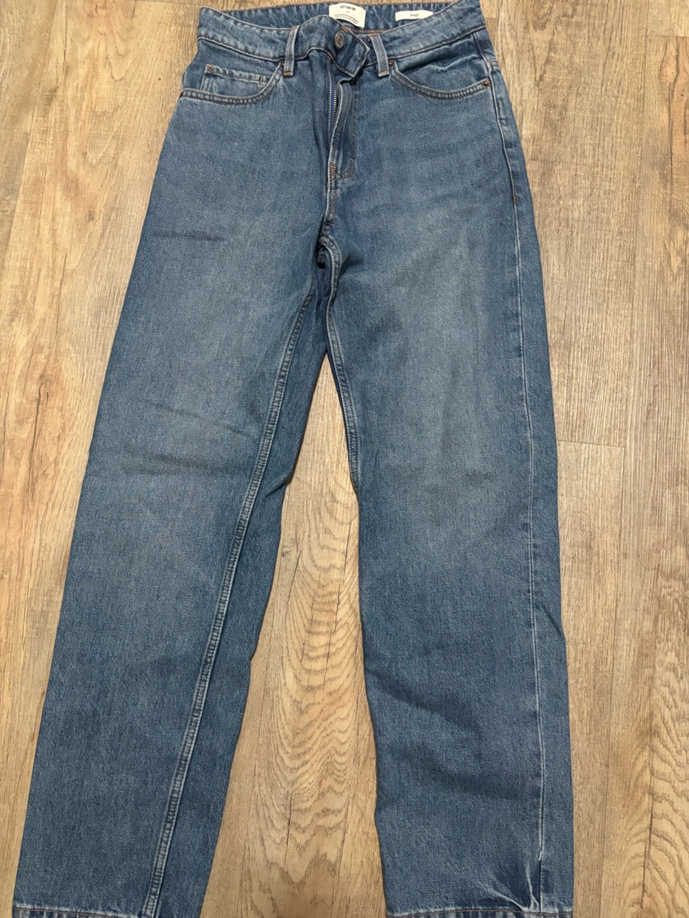 Cotton On Men's Straight Leg Jeans in Medium Blue